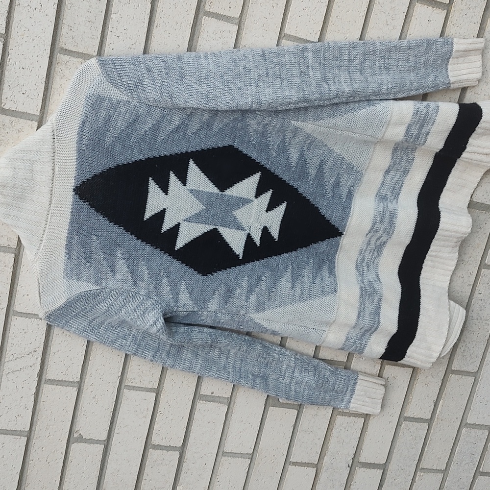 Sweater Jacket 🧥 - Picture 10 of 10